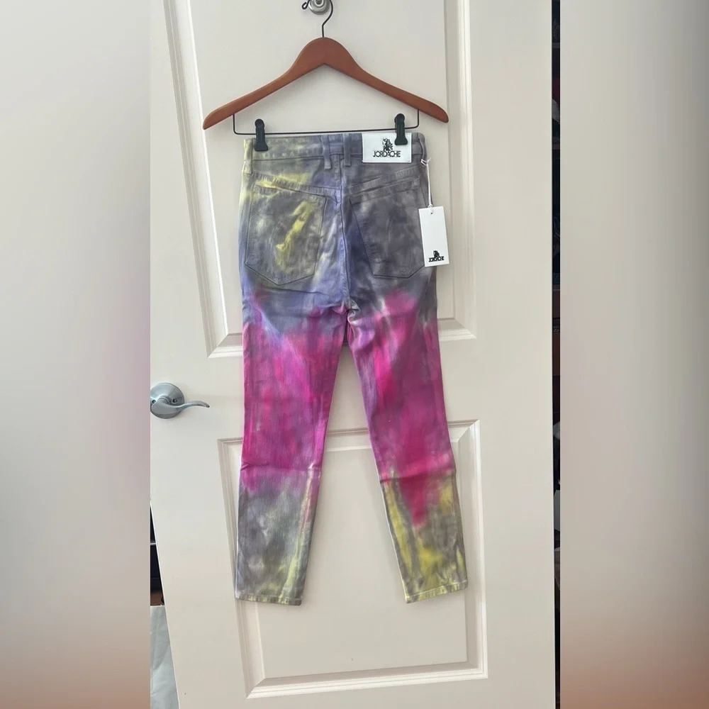 Jordache Cosmic Dye Vintage Crop Jean NWT Size 26